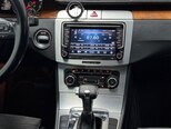 Volkswagen Passat-31