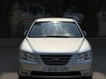 Hyundai Sonata-1