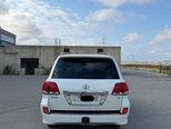 Toyota Land Cruiser-7
