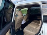 Toyota Land Cruiser-13