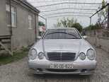 Mercedes E 270-10