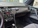 Mercedes E 300-5