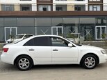 Hyundai Sonata-4
