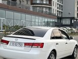 Hyundai Sonata-6