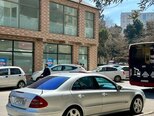Mercedes E 270-2