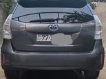 Toyota Prius V-8