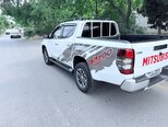 Mitsubishi L200-4