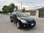 Kia Carens-2