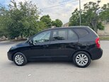 Kia Carens-14