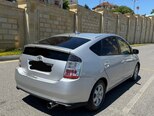 Toyota Prius-5