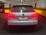 Volkswagen Touareg-9