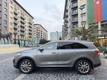 Kia Sorento-9
