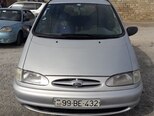 Ford Galaxy-1