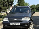 Chevrolet Niva-1