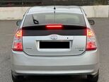 Toyota Prius-4