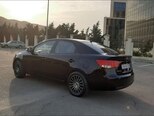 Kia Cerato-5