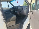 Ford Transit-5
