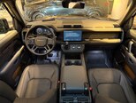 Land Rover Defender-10