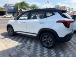 Kia Seltos-8