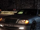 Mercedes C 240-11