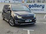 Kia Carnival-1