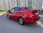 Hyundai Accent-15