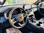 Toyota Land Cruiser-8