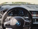 BMW 330e-3