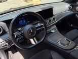 Mercedes E 300 e-5