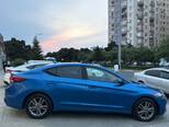 Hyundai Elantra-7