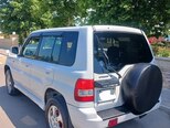 Mitsubishi Pajero io-6