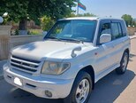 Mitsubishi Pajero io-3