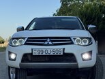 Mitsubishi L200-1