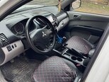 Mitsubishi L200-8