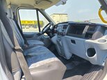 Ford Transit-12