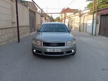 Audi A8-1