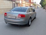 Audi A8-7