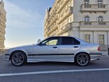 BMW 318-2