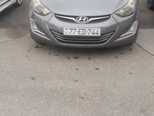 Hyundai Elantra-1