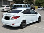 Hyundai Accent-3