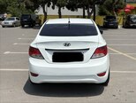Hyundai Accent-4