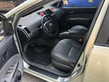 Toyota Prius-4