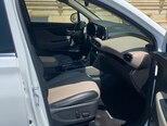 Hyundai Santa Fe-11