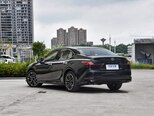 Toyota Camry-5
