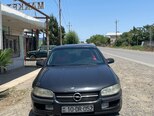 Opel Omega-1
