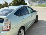 Toyota Prius-14