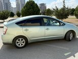 Toyota Prius-16