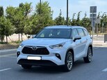 Toyota Highlander-2