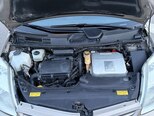 Toyota Prius-11