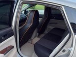 Toyota Prius-8